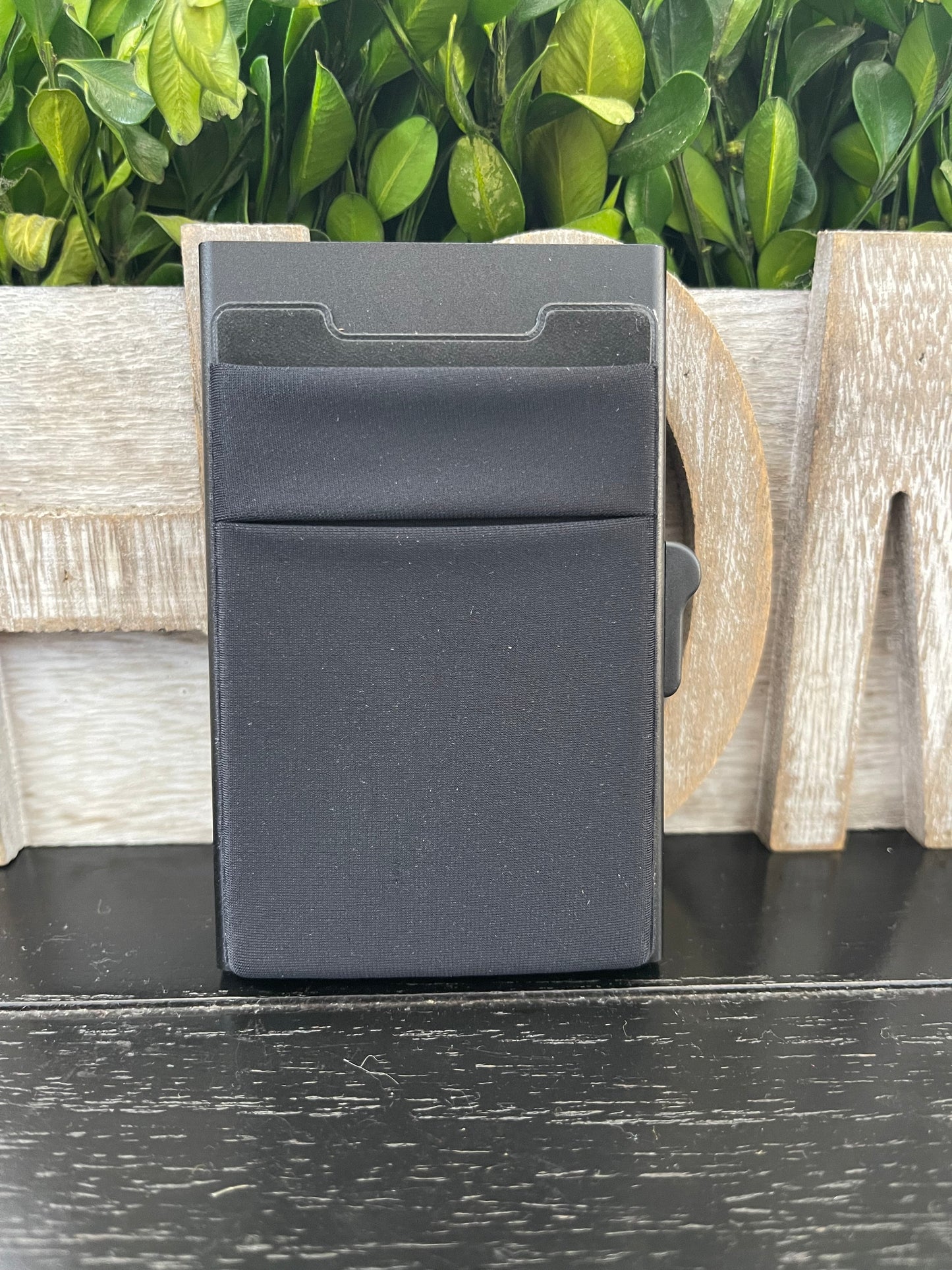 Aluminium Wallet Laser Minimalistic Design