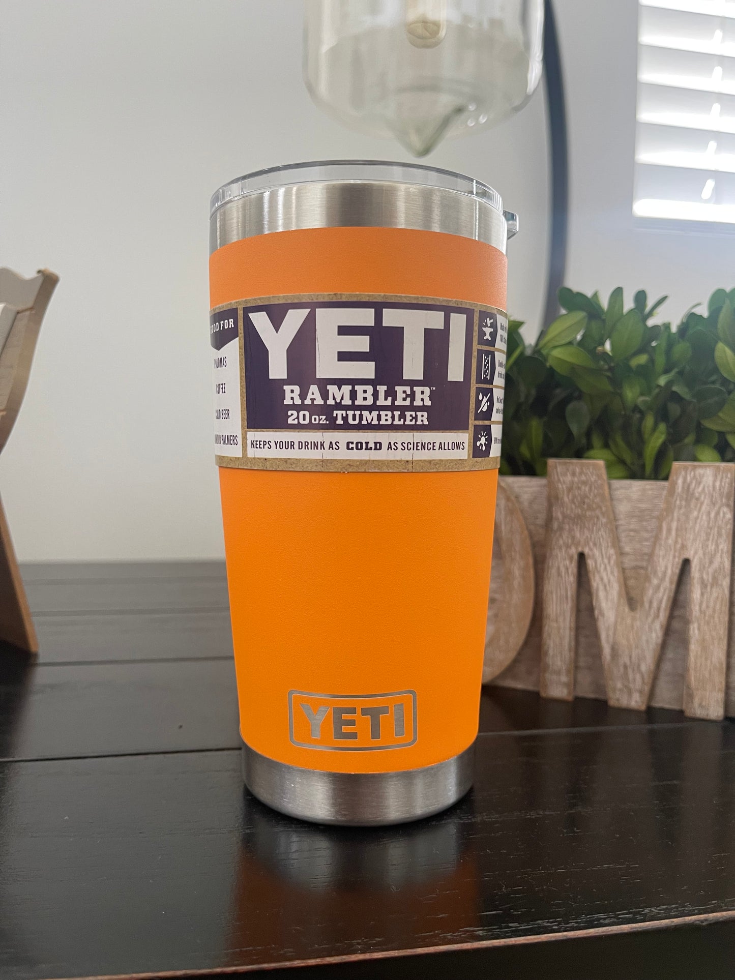 Yeti 20oz with magnetic lid