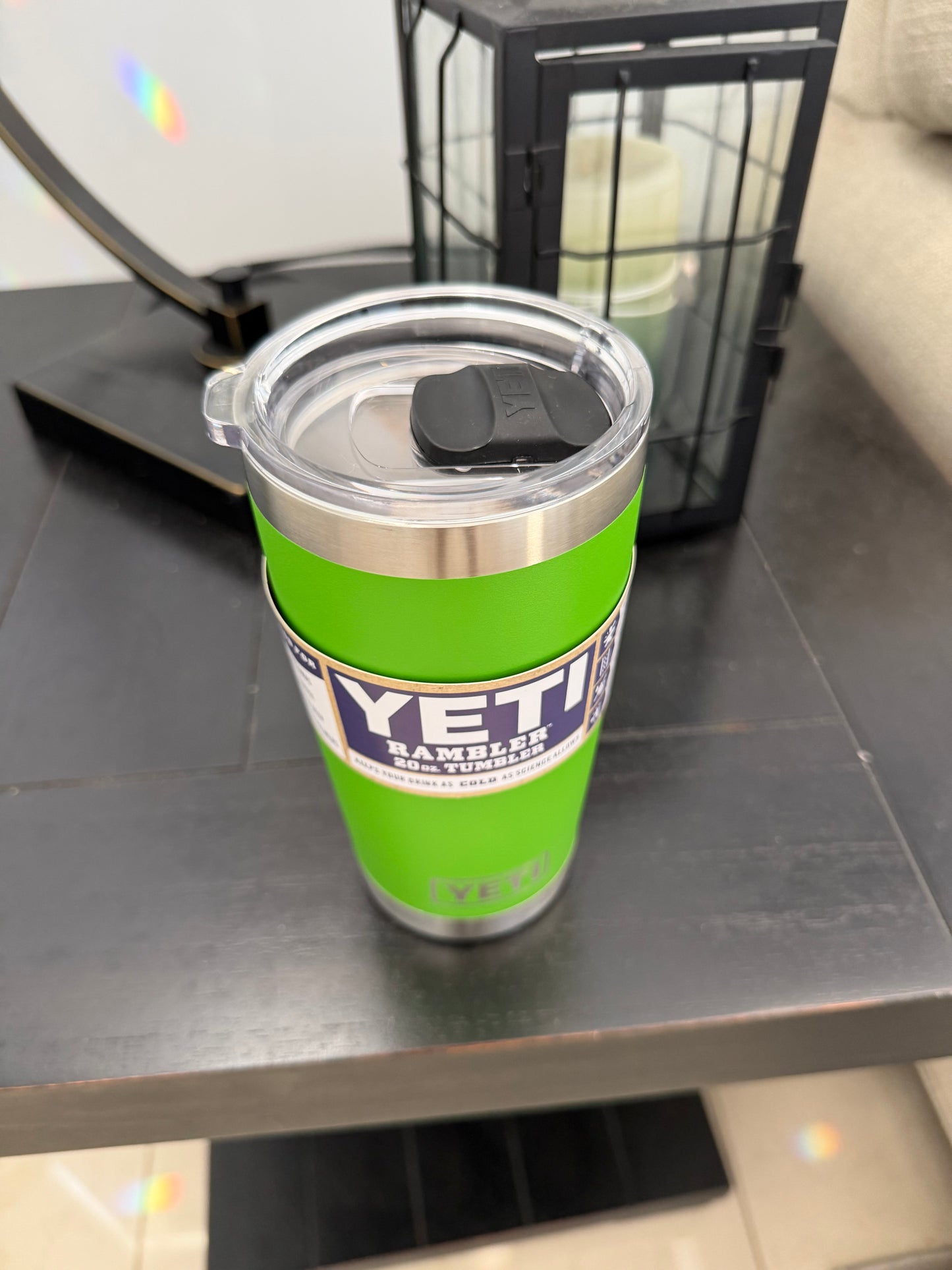 20oz yeti Green only engraving included