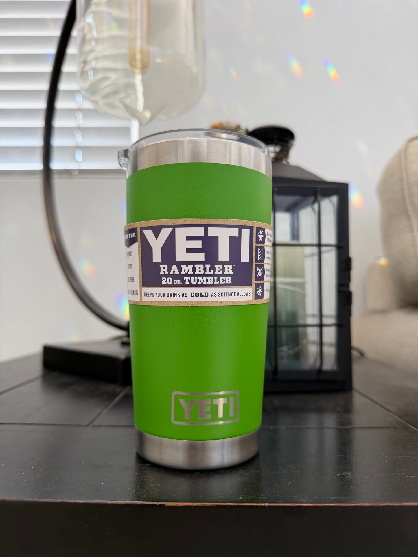 20oz yeti Green only engraving included